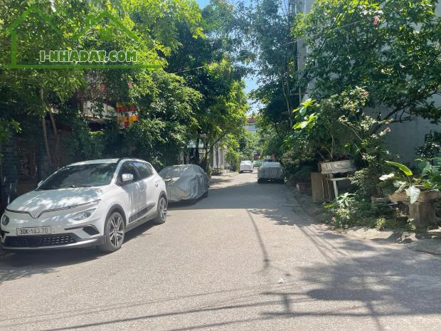 Bán 74m lô góc đấu giá Đức Giang, cạnh chung cư CT9C Việt Hưng, khu dân cư yên tĩnh - 2