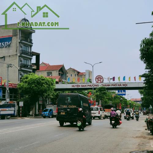 Bán đất  thị trấn Phùng,diện tích 70m2,mặt tiền5m,đường ô tô ,2 thoáng trước sau