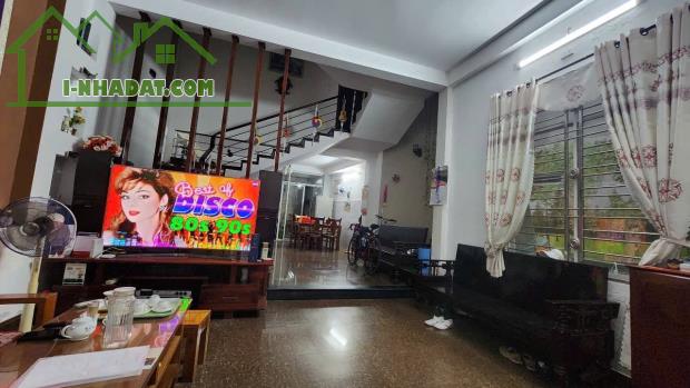 # Nhà Kiệt gần MT Thái Thị Bôi, Chợ, 170m2, ngang 8, 3 tầng, 5.x tỷ
