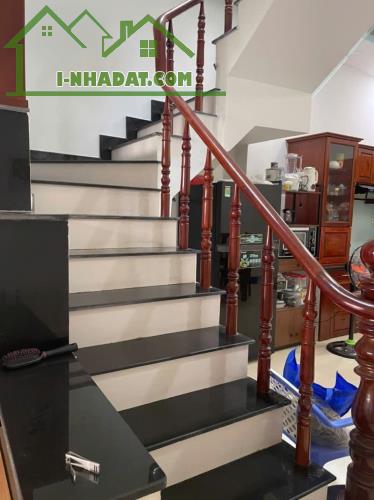 Bán nhà 3 tầng, 54m², 3PN, 3WC, Nguyễn Duy Trinh, Q.9 - 4.3 tỷ - 2