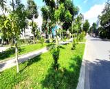Nhà Công Viên, Chợ Linh Trung, Đường Rộng 12m, Thông, Xây Cao Tầng, 90m2(5mx18m)