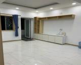 Cho thuê căn hộ Bàu Cát II, 54m2, 2 phòng ngủ, giá 7tr, có nội thất
