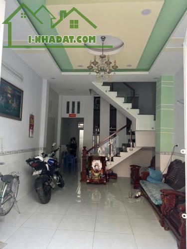 Nhà mới đẹp,Nguyễn Văn Quá,Quận 12,52m2(4x13m),hẻm xe hơi,khu an ninh