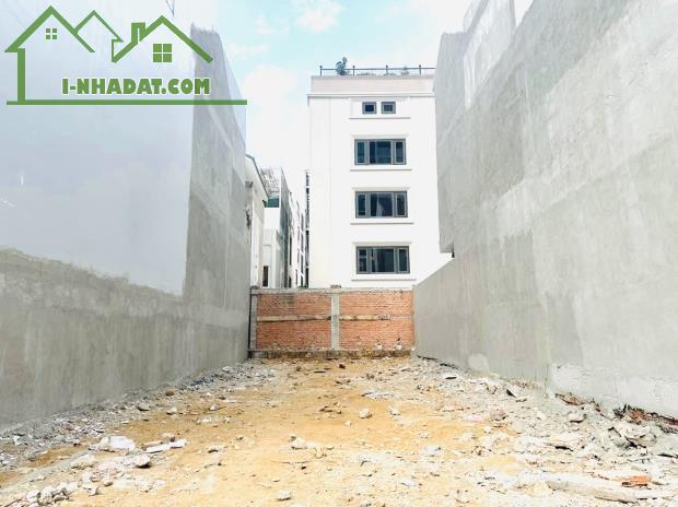 Bán Đất Biệt Thự 200m2(8mx25m) Khu 215 Nguyễn Văn Hưởng,Thảo Điền,Q2-Giá 58 Tỷ TL - 1