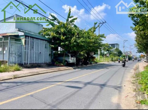 CHỦ GỬI ĐẤT BÁN LÔ NHỮ TIẾN HIẾN NGANG 10,8x20 MT NHỰA GIÁ 570TR TL