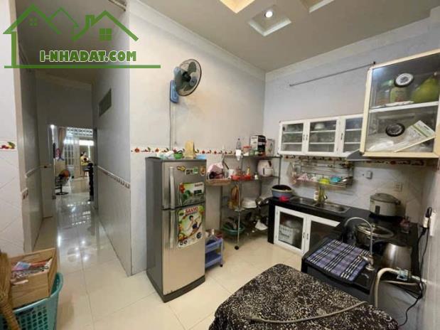 NHÀ ĐẸP 2 LẦU – SỔ RIÊNG – HẺM Ô TÔ ĐỖ CỬA – GIÁ CHỈ TỪ 4,X TỶ - 3