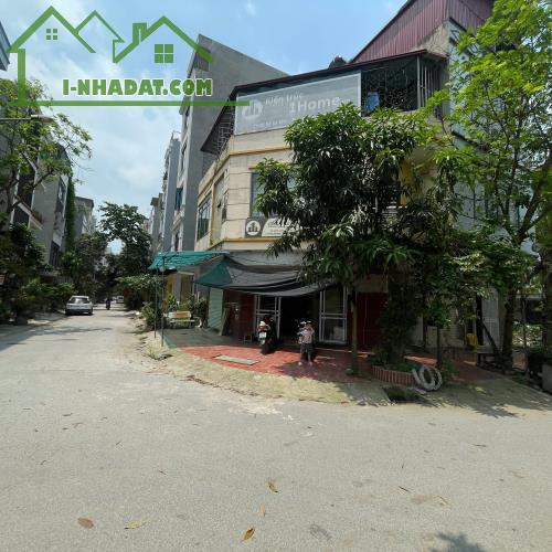 BÁN NHÀ LIỀN KỀ DỊCH VỤ SỐ 520 - ĐÌA LÃO, KIẾN HƯNG, HÀ ĐÔNG