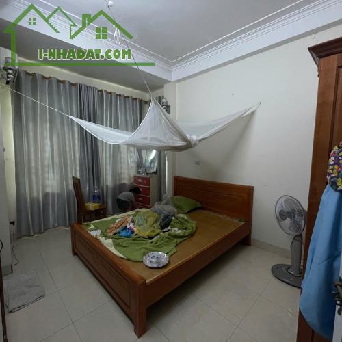 BÁN NHÀ LIỀN KỀ DỊCH VỤ SỐ 520 - ĐÌA LÃO, KIẾN HƯNG, HÀ ĐÔNG - 3