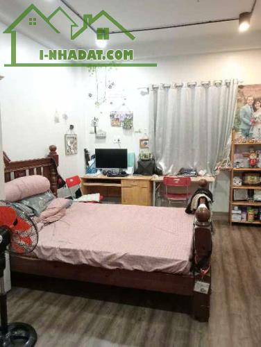 BÁN NHÀ KÊNH TÂN HÓA, TÂN PHÚ, DT 38m2, GIÁ 5 tỷ ☎ LH: Đông nguyễn  0976624307