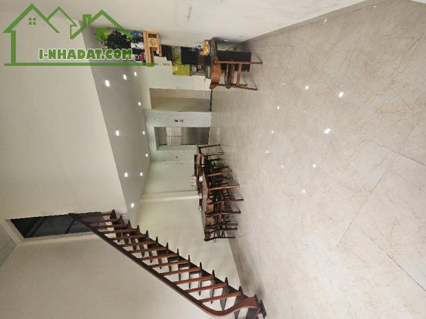Trương Định, mặt ngõ, 10m ra phố, 2 thoáng, nhà đẹp, thang máy, ở sướng - 2
