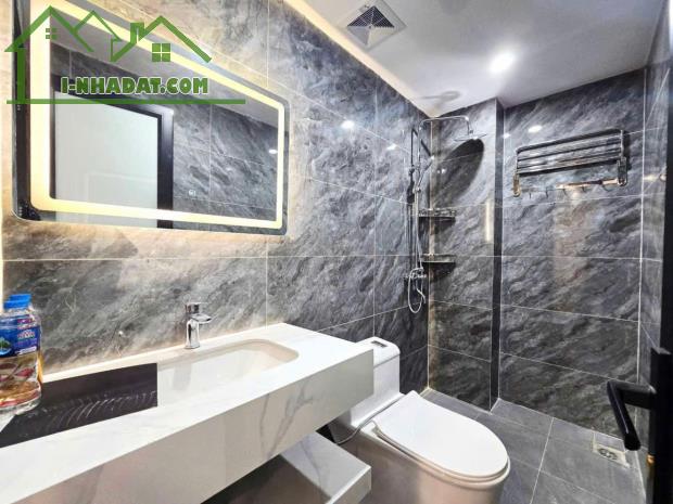 Bán nhà  Nguyễn Văn Ngọc, Ba Đình - Nhà phân lô - ngõ ô tô đỗ cửa - 44m x 5T, 17.6 tỷ - 2