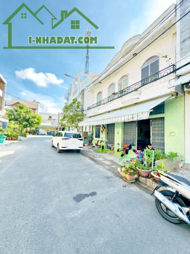 Bán nhà 1 lầu mặt tiền NB khu Bình Hưng, Bình Chánh (sát Quận 8) - 1