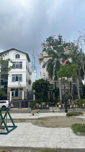 Bán Đất khu bên sông Đường Trần Não , P. An Khánh , TP. Thủ Đức .DT : 200M2. Giá chỉ 130tr - 2