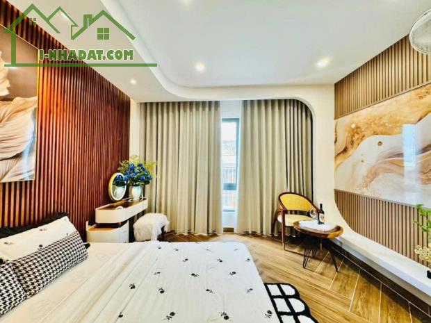 Bán nhà hẻm 6m đường Phạm Văn Chiêu, P.9, 4 x 15, 5 lầu, có thang máy  giá 9.8 tỷ tl - 4
