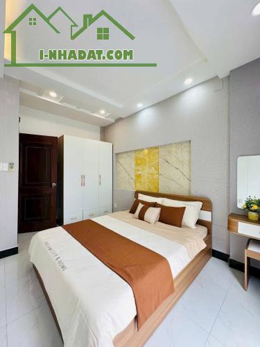 Đẹp lung linh nhà 1 trệt 2 lầu. Tú Xương, Võ Thị Sáu, Quận 3. Giá 4,25 tỷ. Sổ riêng - 3
