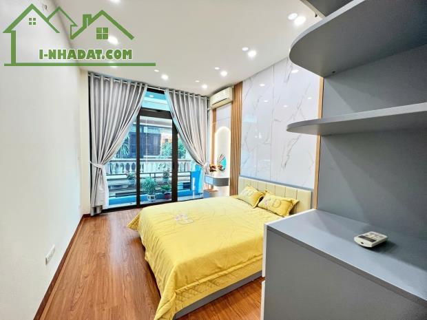 "Bán nhà phố 8/3 - Kim Ngưu, Hai Bà Trưng 41m, 5 tầng. Giá: 11.5 tỷ - 3