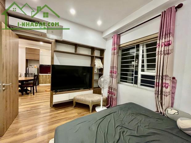 Chính chủ gửi bán CĂN GÓC 80m2 full nội thất, giá 2.85 tỷ, nằm trong 6 tòa mới nhất - 1
