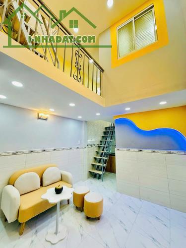 BÁN NHÀ MỚI ĐẸP 100% - ĐƯỜNG HUỲNH THIỆN LỘC, QUẬN TÂN PHÚ - 4
