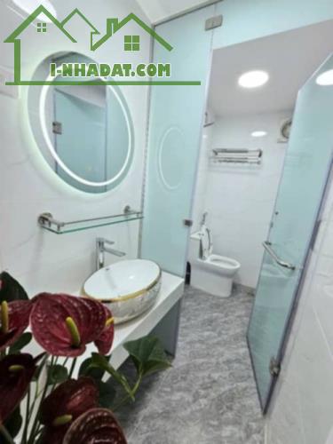 Nhà đẹp- Giá xinh!Trung Văn DT 20/TT25 m2 x 6 tầng, MT  3.5 m -Giá 5.95 tỷ - 3