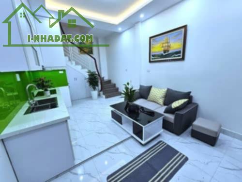 Nhà đẹp- Giá xinh!Trung Văn DT 20/TT25 m2 x 6 tầng, MT  3.5 m -Giá 5.95 tỷ - 4