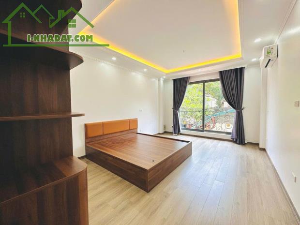 NGÕ 68 CẦU GIẤY , THANG MÁY DT 38m2 6 tầng mặt tiền 4m Giá 12.2 tỷ - 2