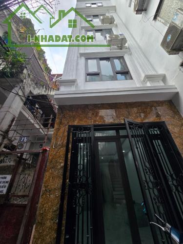 Bán nhà Hoàng Cầu 6 tầng mới tinh, lô góc nội thất sang trọng gần Hồ Hoàng Cầu, DT: 30m2,