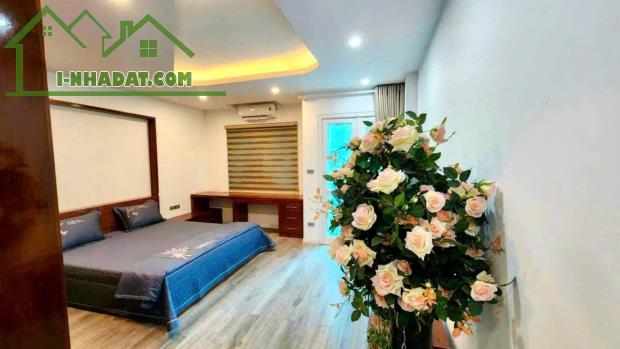 Bán nhà Hàng Bông, 33m2, 6 tầng, mặt tiền 8m, 18.8 tỷ, ngõ rộng, phù hợp làm homestay, - 1