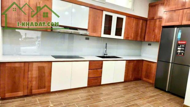 Bán nhà Hàng Bông, 33m2, 6 tầng, mặt tiền 8m, 18.8 tỷ, ngõ rộng, phù hợp làm homestay, - 2