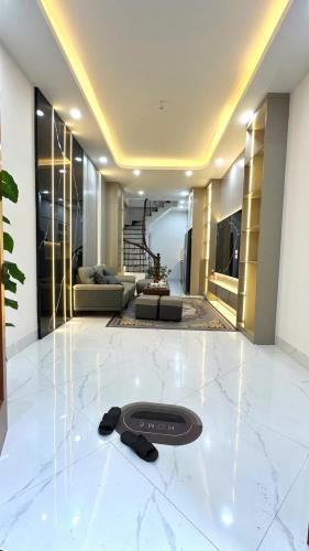 Bán nhà Nguyễn Chính-Tân Mai, 36m2 x 5T căn góc, ngõ thông, ô tô 20m. Giá 7,4 tỷ - 4