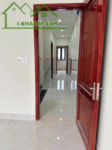CHỈ 9.9 TỶ - NHÀ 3 TẦNG HẺM XE HƠI PHAN VĂN HỚN Q12 THU 16TR/THÁNG - 4