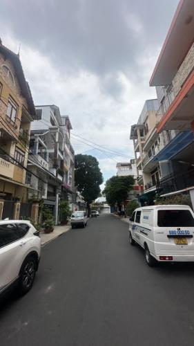 Nhà bán hẻm xe hơi đường Cộng Hòa, phường 13 Quận Tân Bình - 1