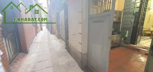 Bán Nhà 1 Mặt Phố 1 Mặt Ngõ Trần Đại Nghĩa. Hai Bà Trưng. Ô Tô. Vỉa Hè. DT 80m2. Giá 47,8 - 2