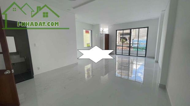 Cho thuê nhà mặt tiền Thạch Lam 144m², 2 Lầu - NGANG 8M - GẦN CHUNG CƯ - 3