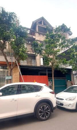 BÁN LIỀN KỀ 82M² THẠCH BÀN – LONG BIÊN – SÁT AEON – 5PH PHỐ CỔ, GIÁ TỐT NHẤT KV 17.5 TỶ. - 1