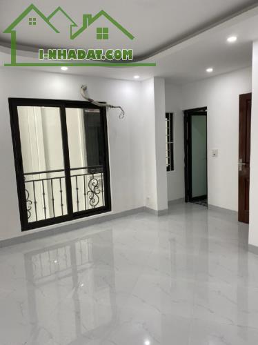 NHÀ MỚI ĐẸP Ở NGAY - GẦN ÔTÔ - 5TẦNG NGÕ THÔNG RỘNG, MỖ LAO 6.6tỷ. - 1