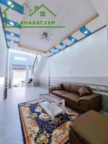 Nhà 8 triệu 2 phòng ngủ gần Vincom Hùng Vương - 1