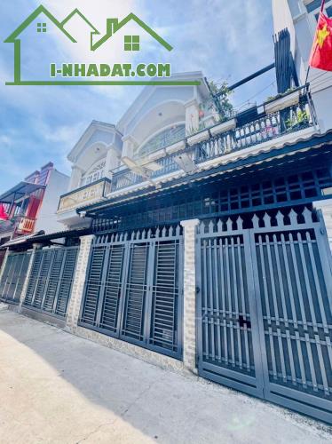 🍓Nhà 2 tầng 1/hẻm ô tô đường THẠNH LỘC 37, phường THẠNH LỘC, Q12, DT 60m2(6mx10m)💲4.38 t