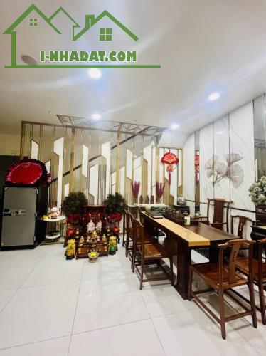 Bán Biệt Thự Mini 159 m2, 3 tầng, đường N10, P. Phú Hữu, Q.9, 159m², giá 23 tỷ - 1
