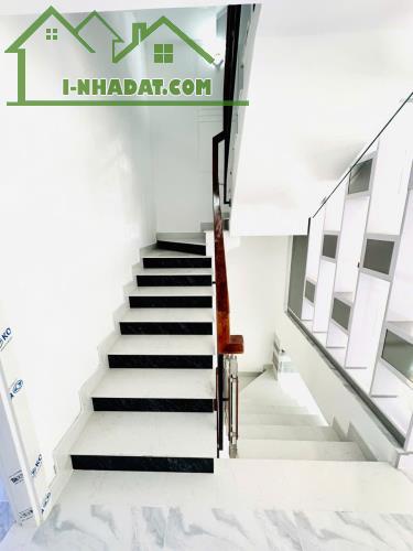 BÁN NHÀ CHÍNH CHỦ - NHÀ MỚI - 5 TẦNG BTCT - HXH - 5PN 6WC - NGUYỄN THƯỢNG HỀN - P5 BÌNH - 3
