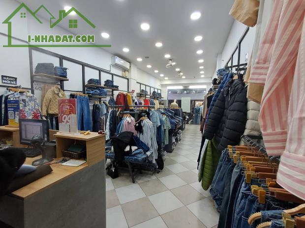 Cần bán nhà 6T MP Lạc Long Quân, Tây Hồ, 70m2, Kinh doanh- Vỉa hè 3m, 41 tỷ - 1