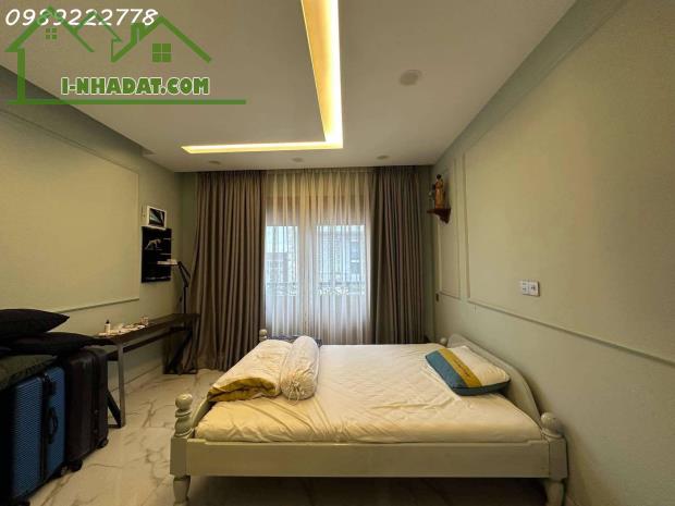 SIÊU PHẨM ĐẸP BÀU CÁT, ÔTÔ NGỦ BÊN TRONG, 5x22M, 5 TẦNG, THANG MÁY, NỞ HẬU, NỘI THẤT CAO - 3