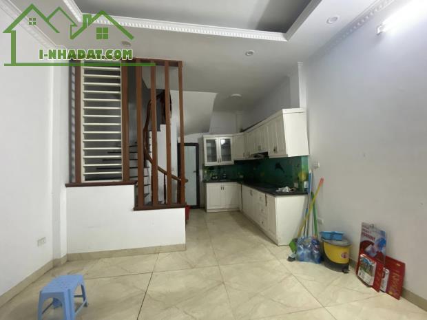 Bán nhà ngõ 173 Hoàng Hoa Thám, diện tích 30m x 6 tầng, mặt tiền 4m, giá 6.6 tỷ - 2