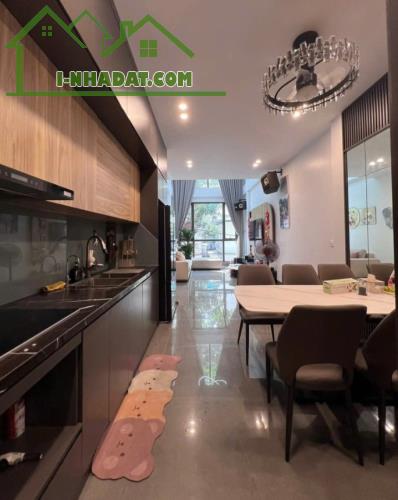 Bán nhà phân lô Đền Lừ-45m2, xây 6 tầng, thang máy. Giá thương lượng - 4