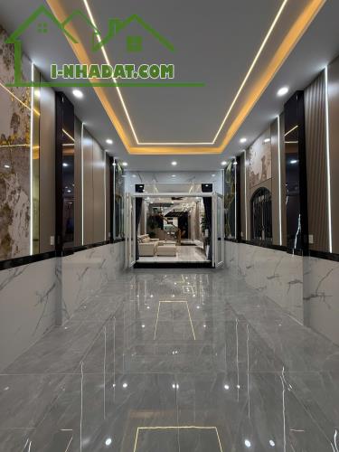 BÁN GẤP NHÀ MẶT TIỀN THỚI AN 13, QUẬN 12 –4 TẦNG, 100m²–CHỈ 9,5 TỶ –FULL NỘI THẤT CAO CẤP - 1