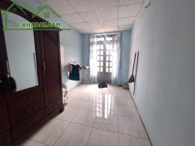 Nhà Gần Trung Tâm TP Thủ Đức – 40m² – 2PN – Hẻm An Ninh – Sổ Riêng – Giá Tốt 2.5 Tỷ - 2