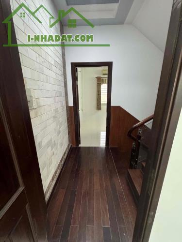 Cho thuê nhà 4 Tầng 6Pn MTKD Nguyễn Thái Bình, P4, Tân Bình, Full nội thất - 2