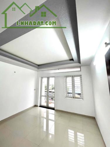 Cho thuê nhà 4 Tầng 6Pn MTKD Nguyễn Thái Bình, P4, Tân Bình, Full nội thất - 3