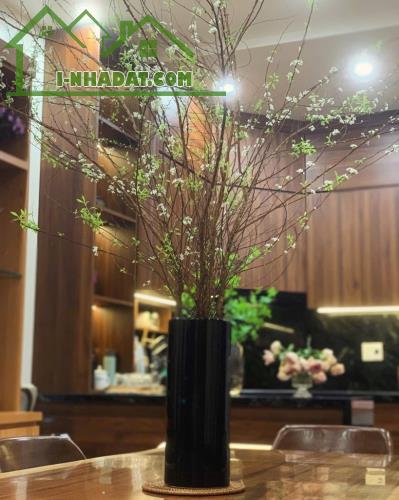 CỰC HIẾM- DUY NHẤT 1 CĂN VIEW VƯỜN HOA- MẶT TIỀN CỰC ĐẸP – 2 MẶT THOÁNG ĐẸP NHẤT KHU – VỈA - 2