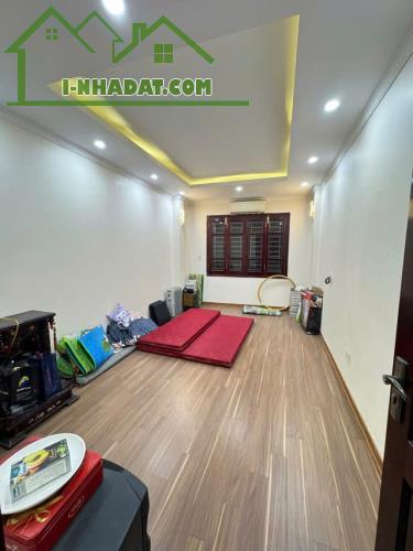 BÁN NHÀ AN DƯƠNG - 5 TẦNG CHẮC CHẮN - 6.2 TỶ - 3