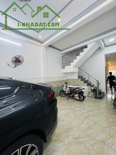 Bán Nhà Nguyễn Phúc Chu 80m2, 2 Tầng, Dòng Tiền 15Tr/Tháng Giá 9 Tỷ